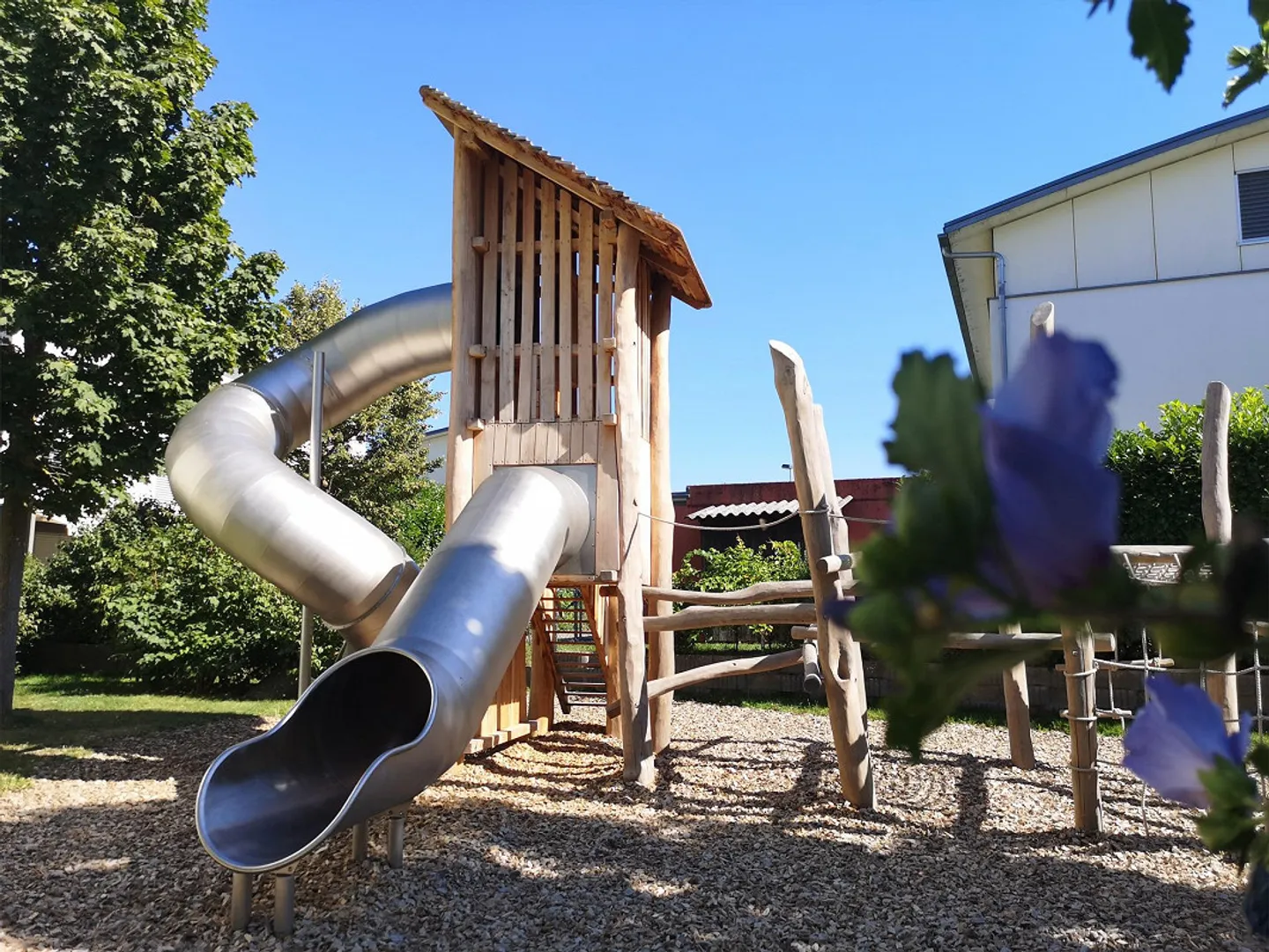 Tolle 3.5 Zi-Whg. Genossenschaftswohnung in Rafz sucht Sie! - Photo 2 of 7