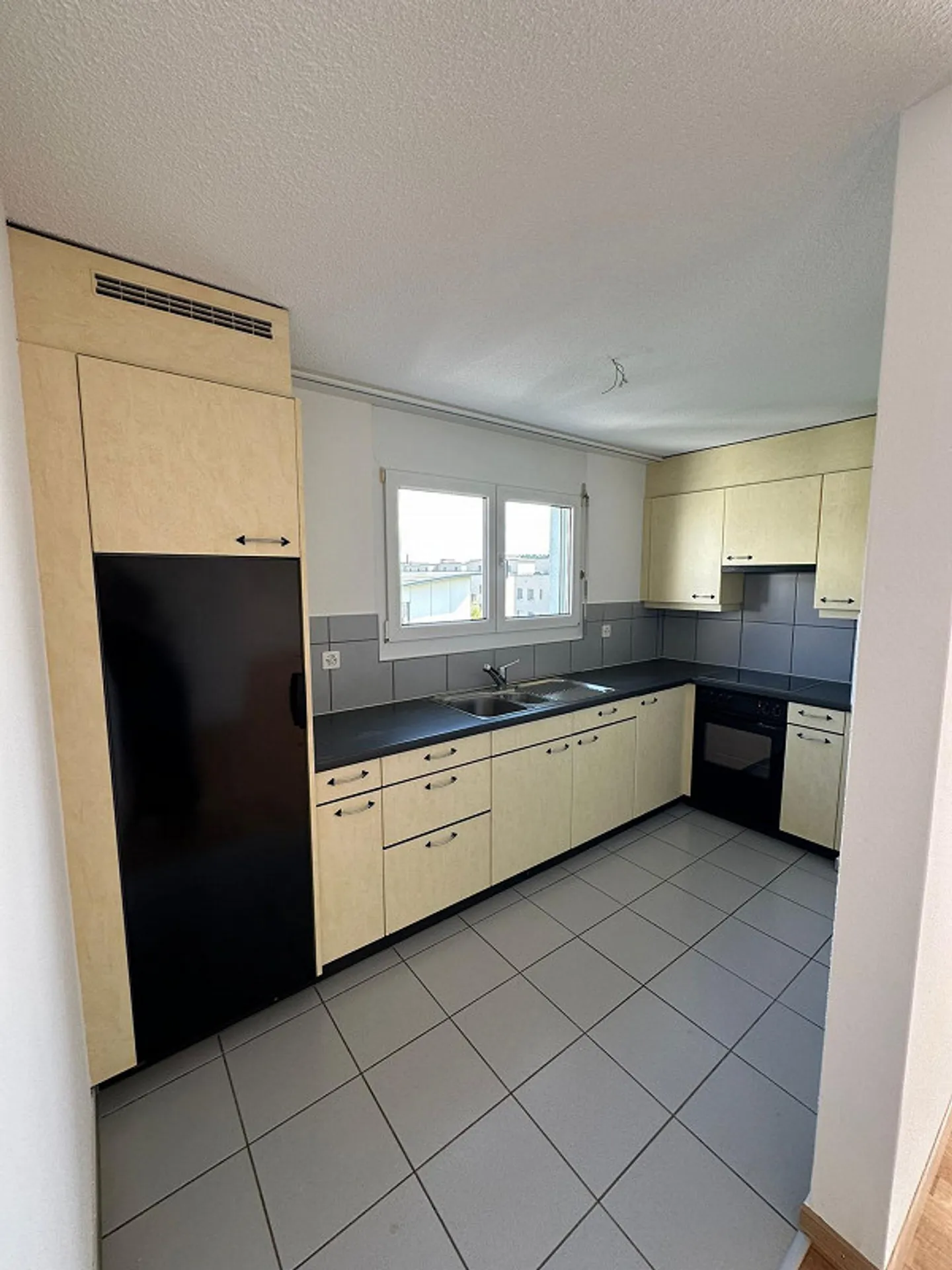 Tolle 3.5 Zi-Whg. Genossenschaftswohnung in Rafz sucht Sie! - Photo 7 of 7