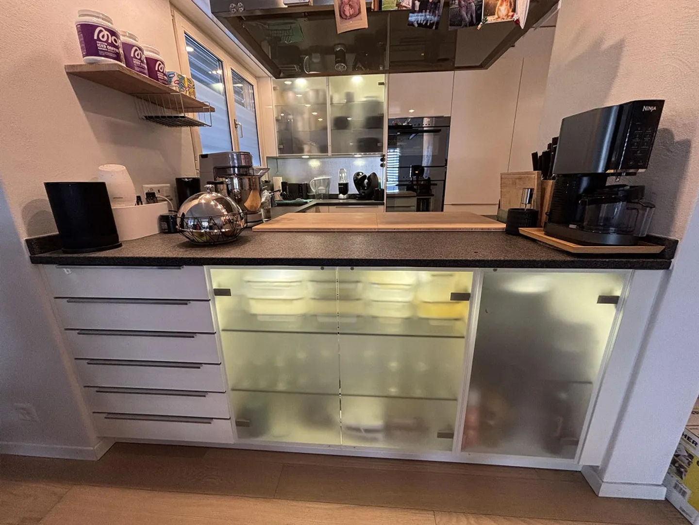 Appartement de 4,5 pièces standard de propriété - Photo 3 sur 13