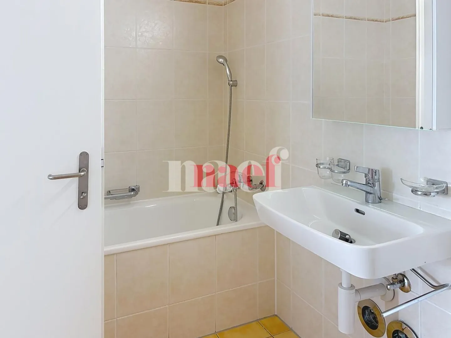 Appartamento 4 locali - Foto 5 di 8