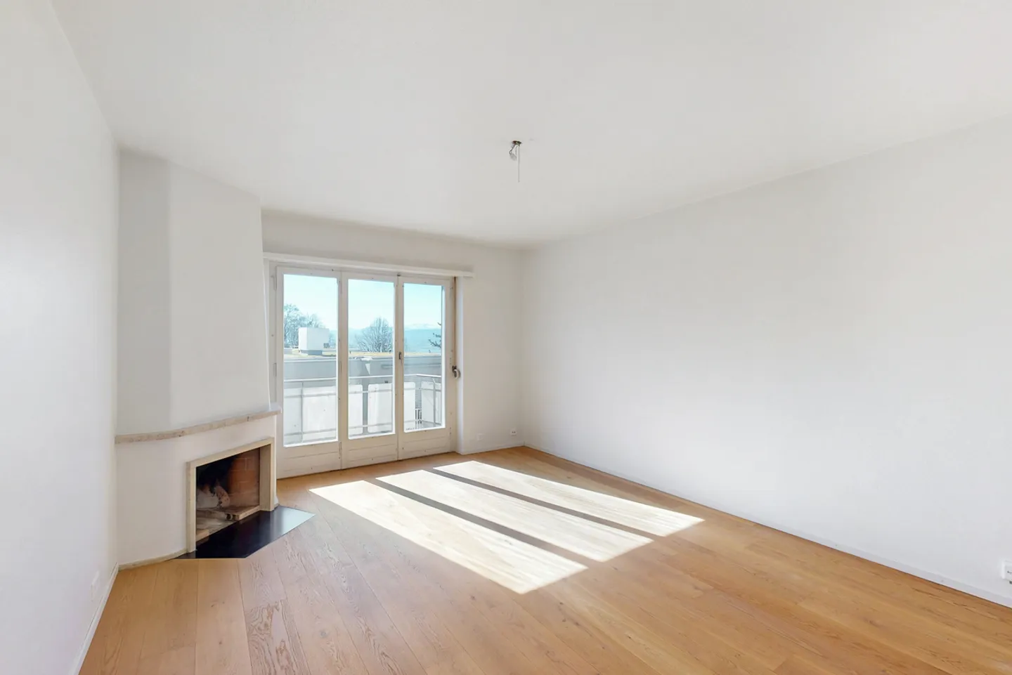 Votre nouvelle oasis de bien-être avec une vue imprenable ! - Photo 2 sur 11