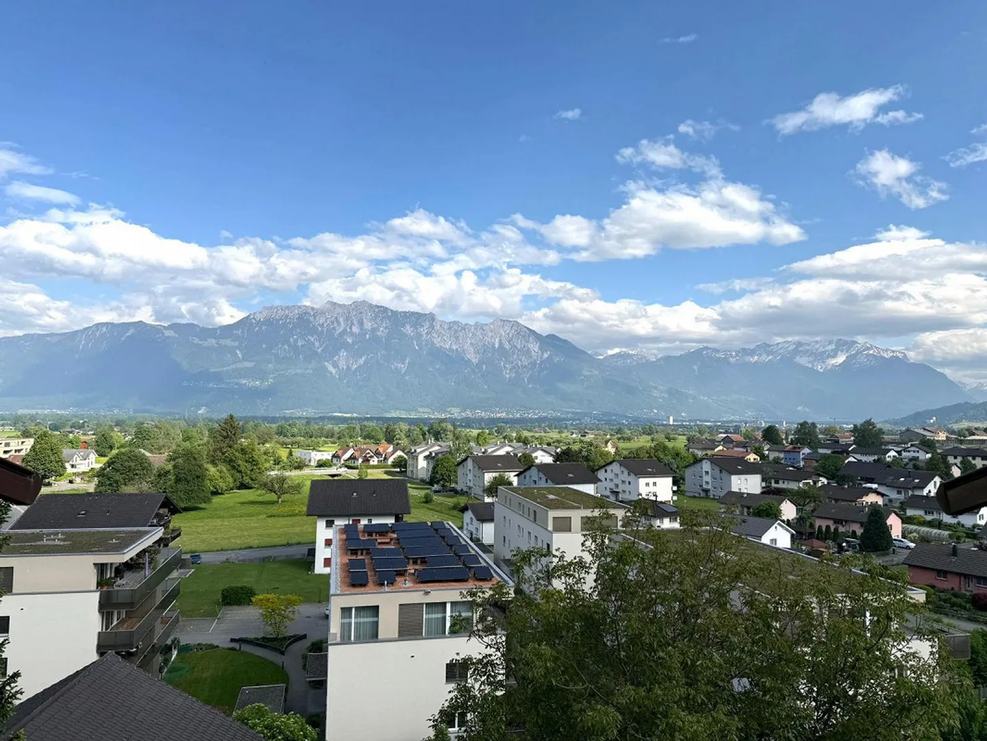 Moderne Wohnung mit schöner Weitsicht - Foto 8 von 8