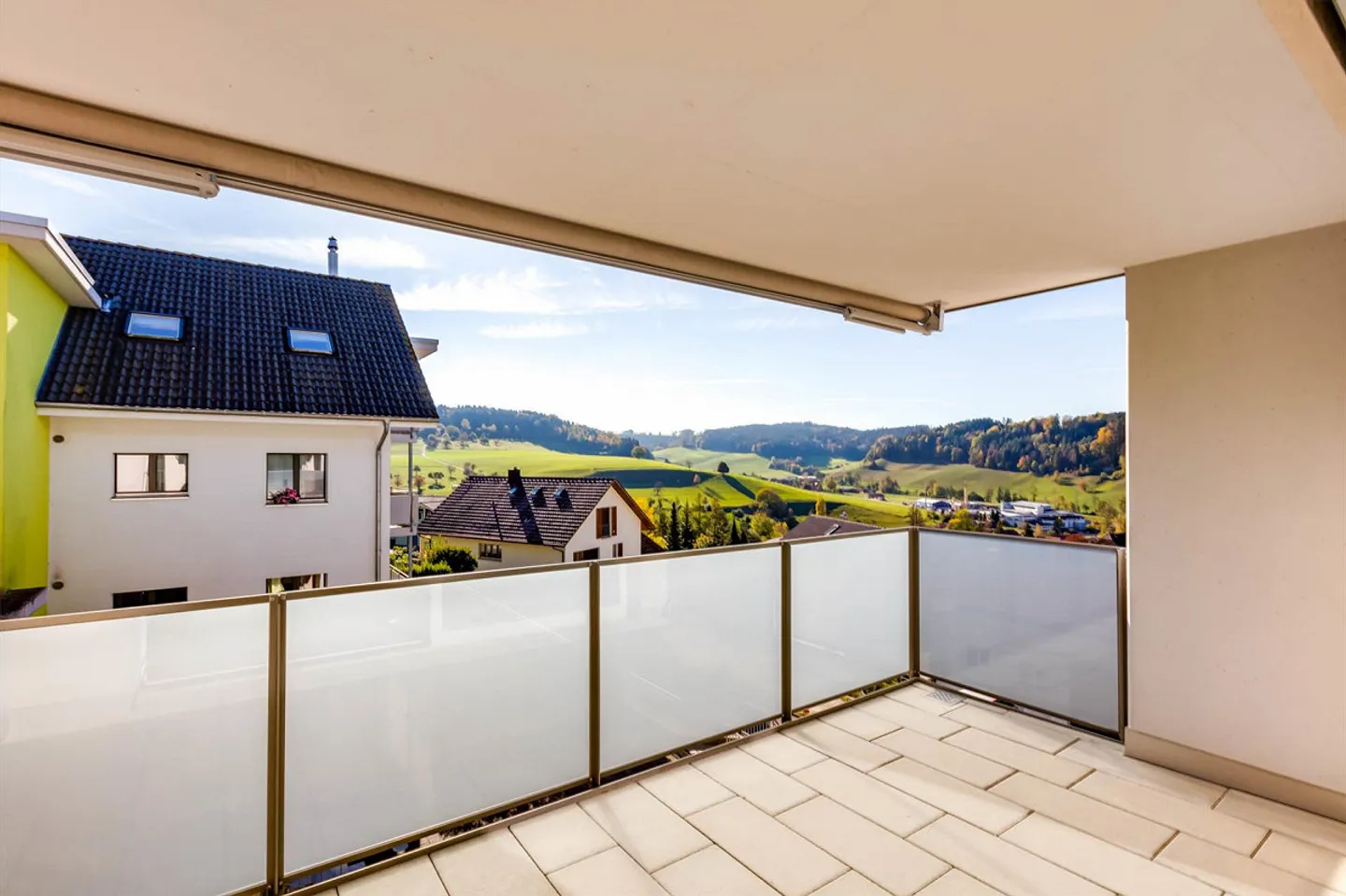 Modernes Wohnen in ländlicher Umgebung - Foto 5 von 9