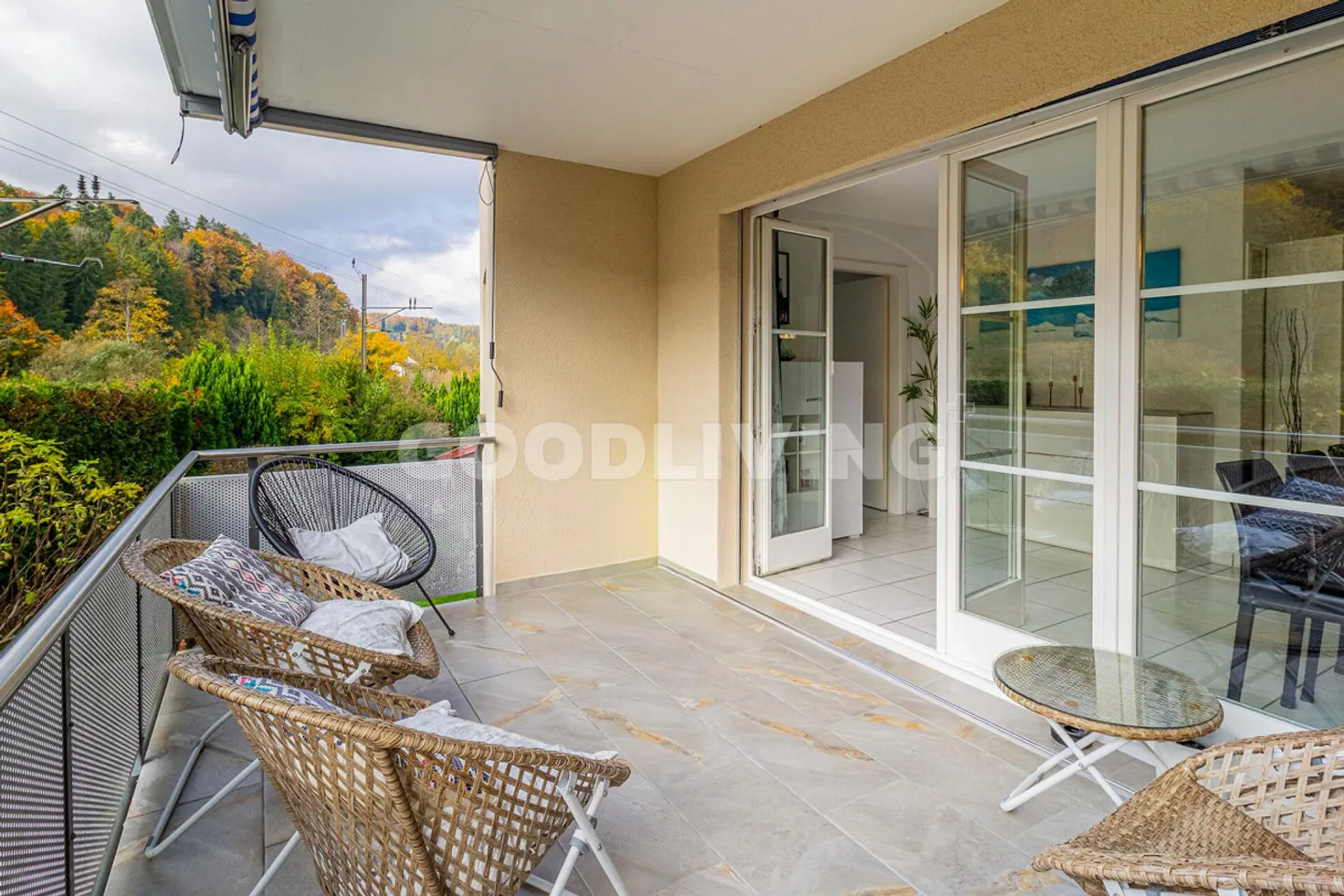Appartement idyllique au bord de la forêt avec vue sur la verdure et à proximité de la rivière - Photo 7 sur 8