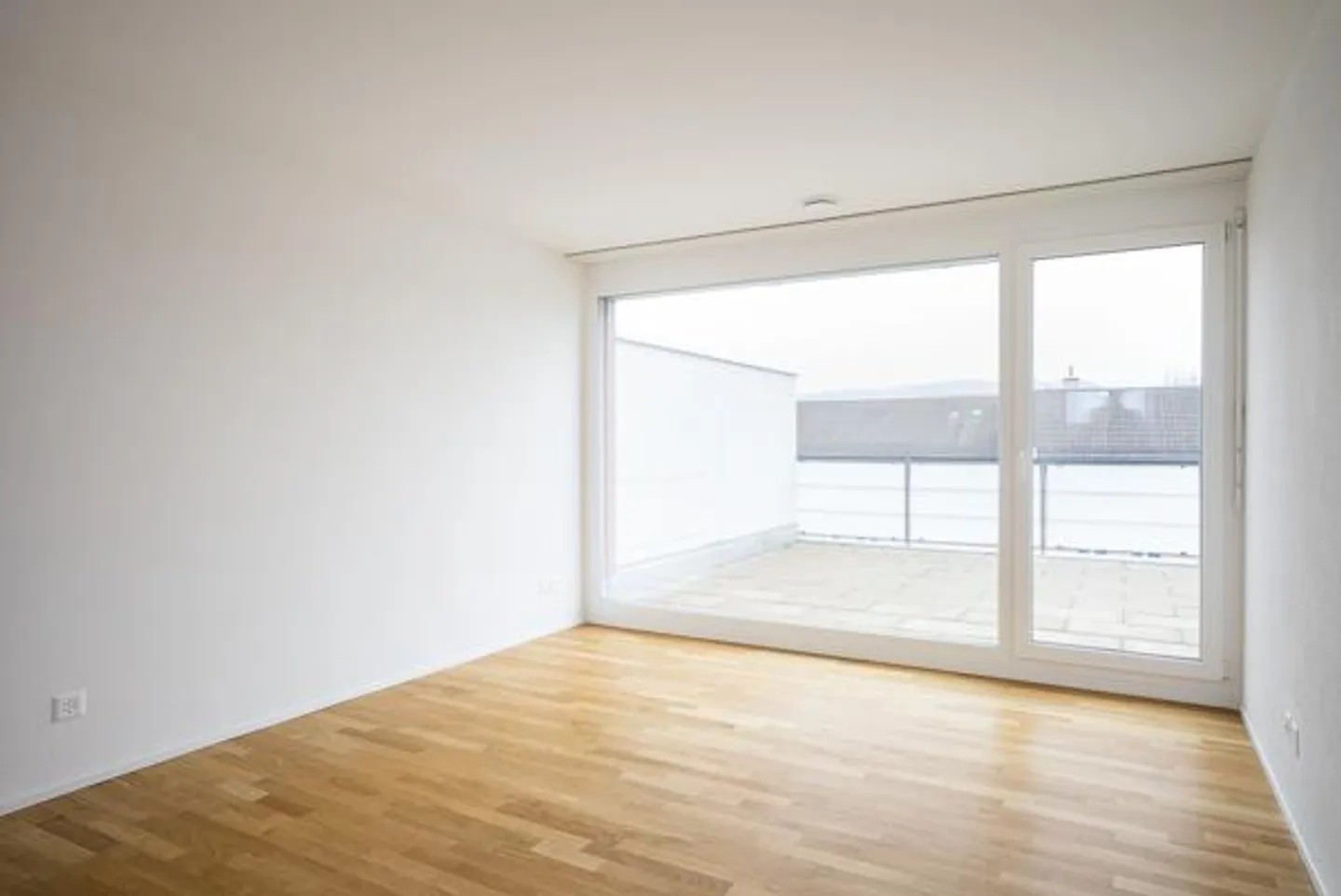 Appartement en attique avec vue sur le lac - Photo 7 sur 13