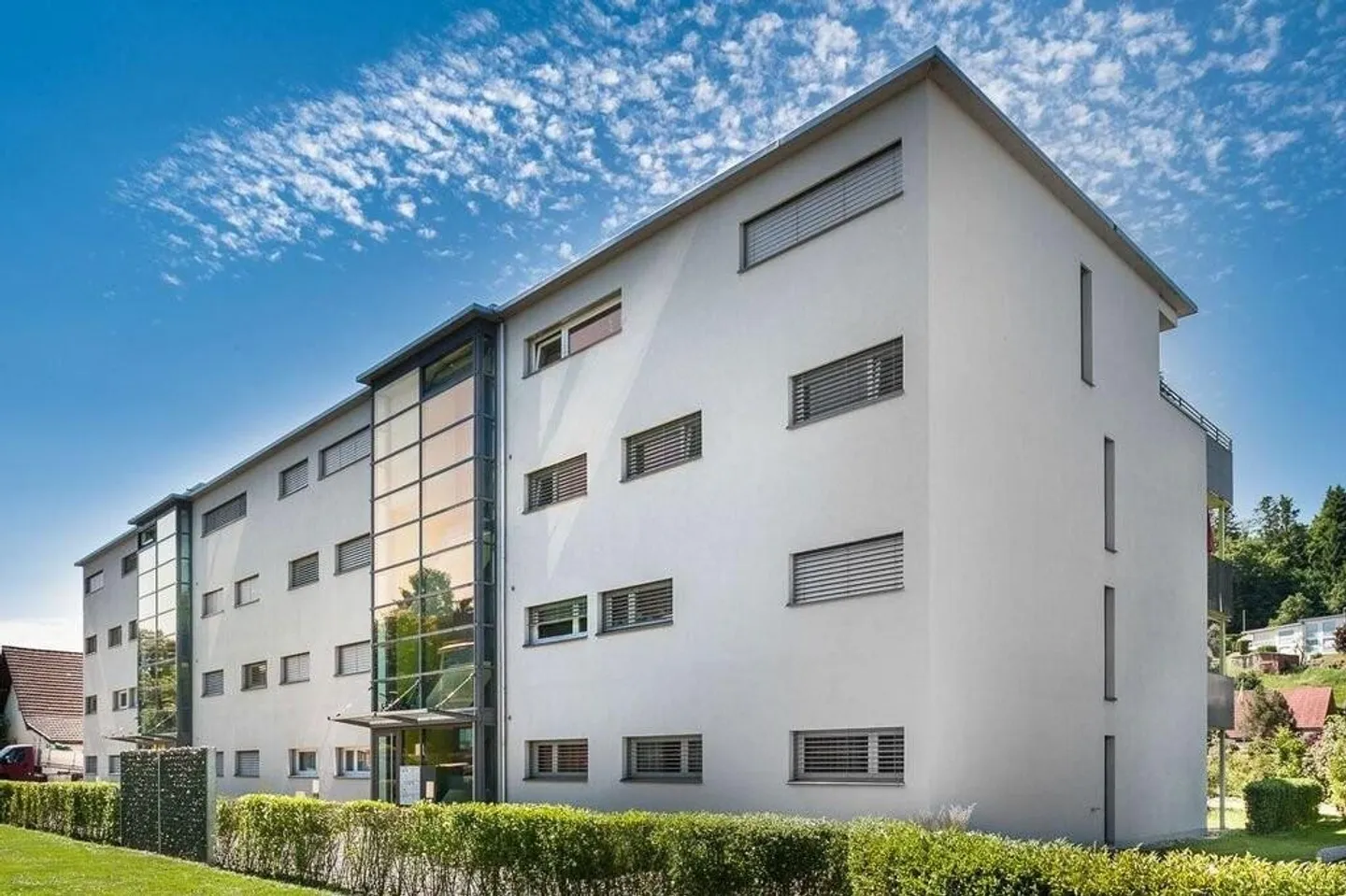 Attractive 4.5-room apartment with large balcony! - Photo 1 of 7