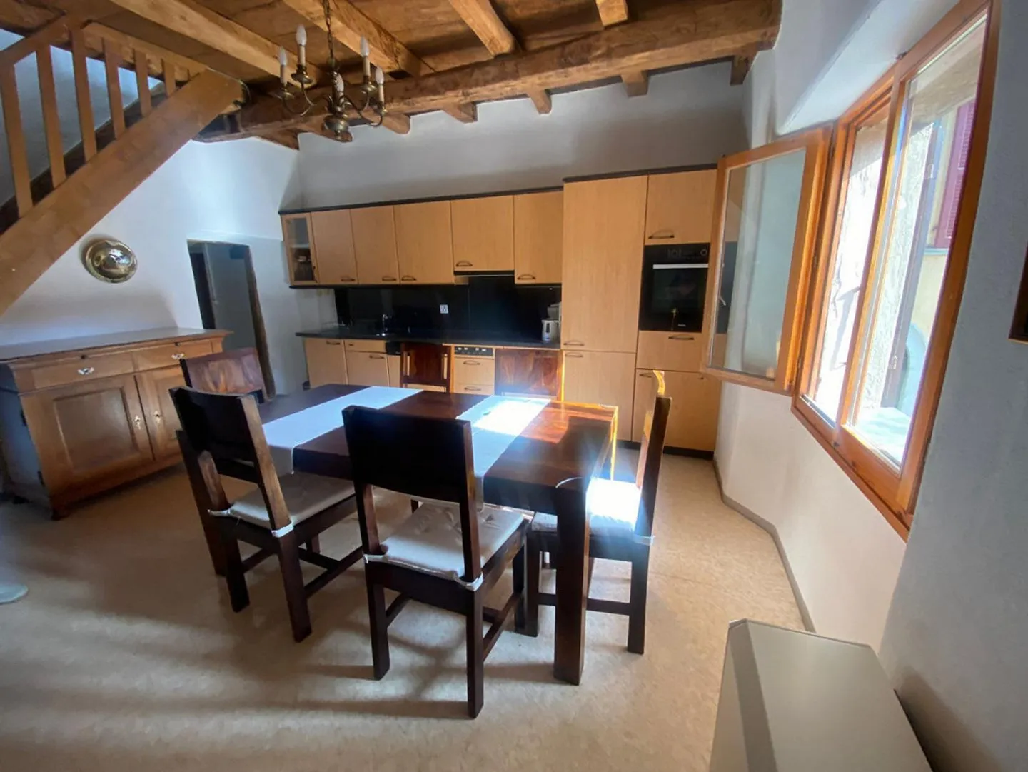 Casa singola in affitto - Foto 6 di 22