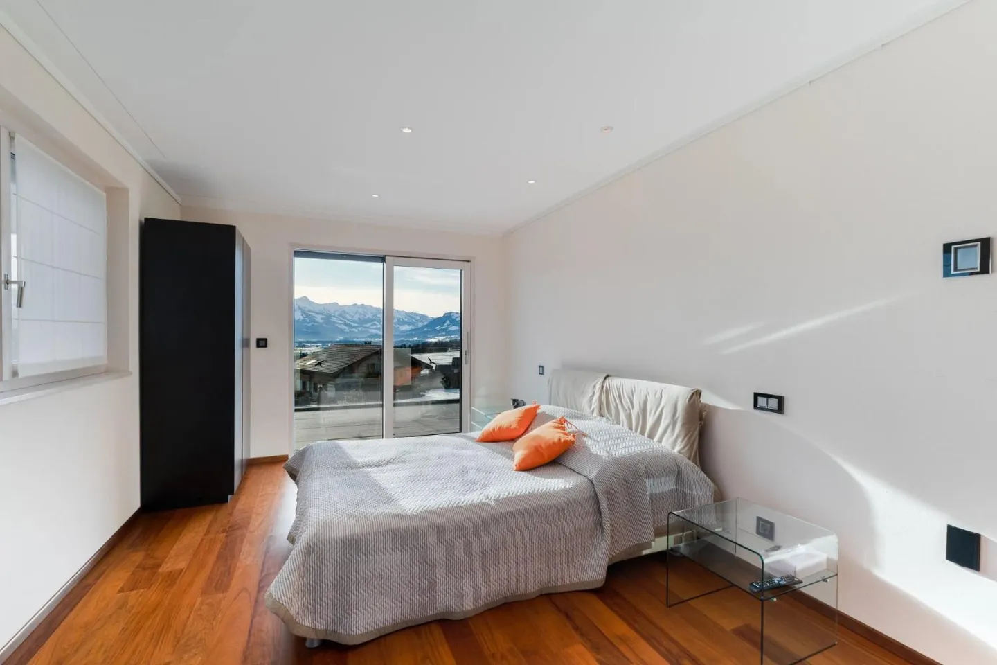 Prestigeträchtige Residenz mit offenem Panoramablick über die Region Gruyère - Foto 13 von 13