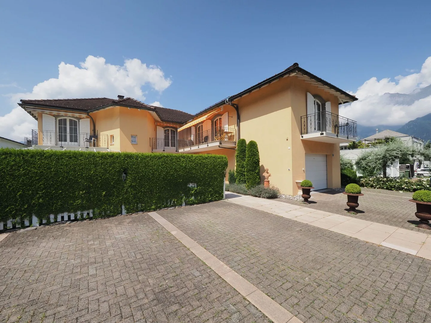 2 gepflegte Wohnungen an ruhiger und zentraler Lage - Foto 1 von 8