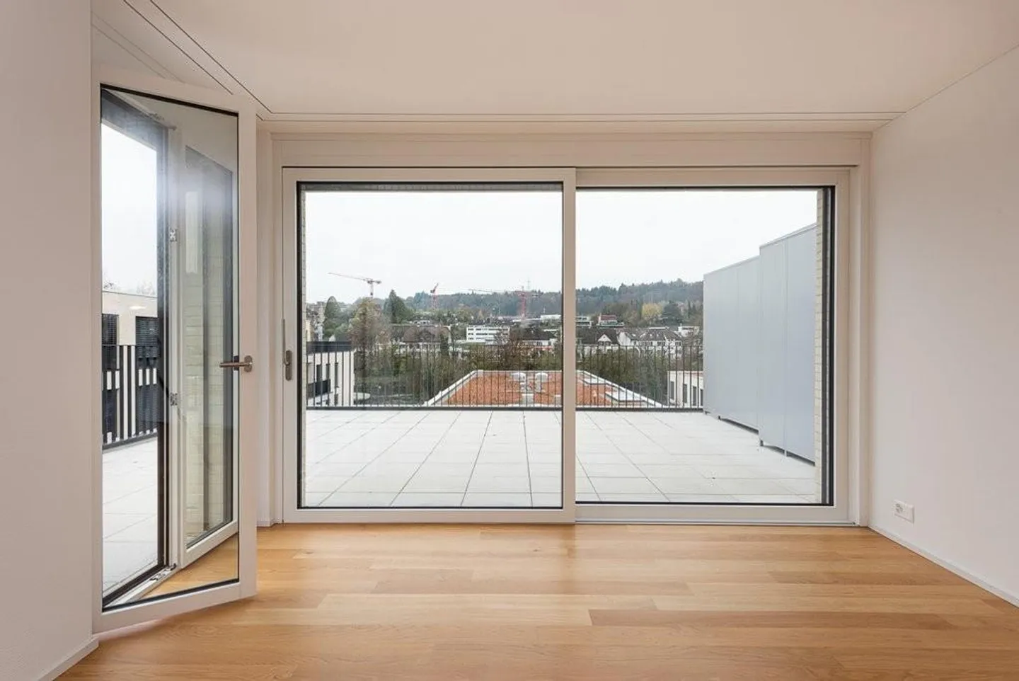 Wunderschöne Attikawohnung mit Terrassen - Foto 2 von 7