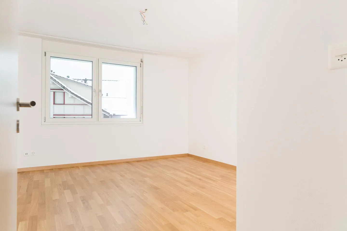 Sonnige Wohnung mit Aussicht - Foto 2 von 8