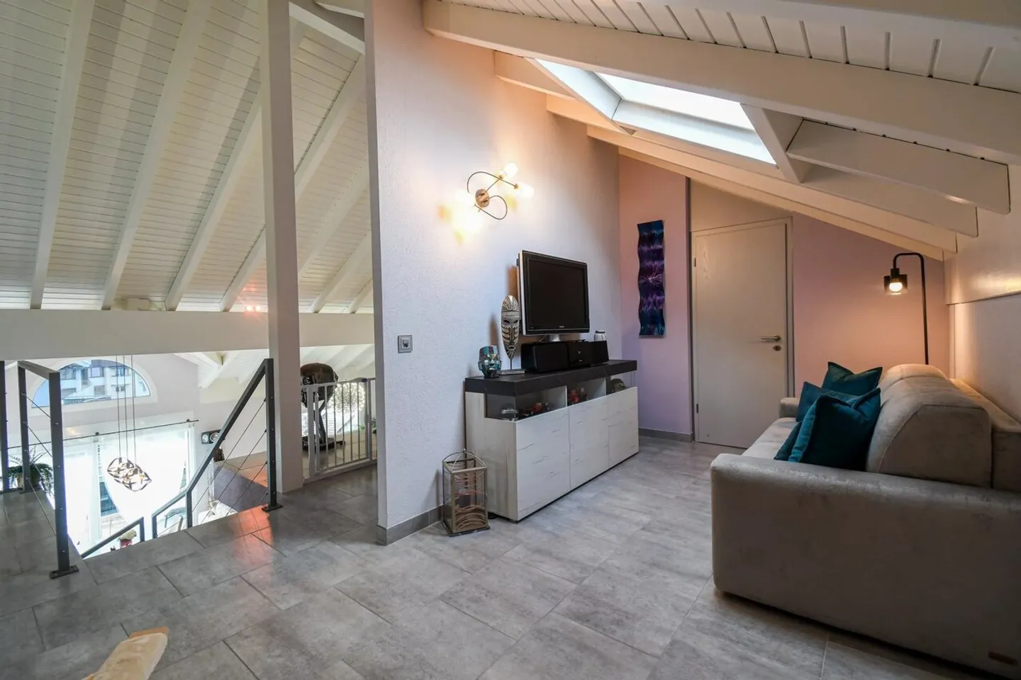 Geräumige Duplexwohnung in der Nähe aller Annehmlichkeiten - Foto 7 von 13