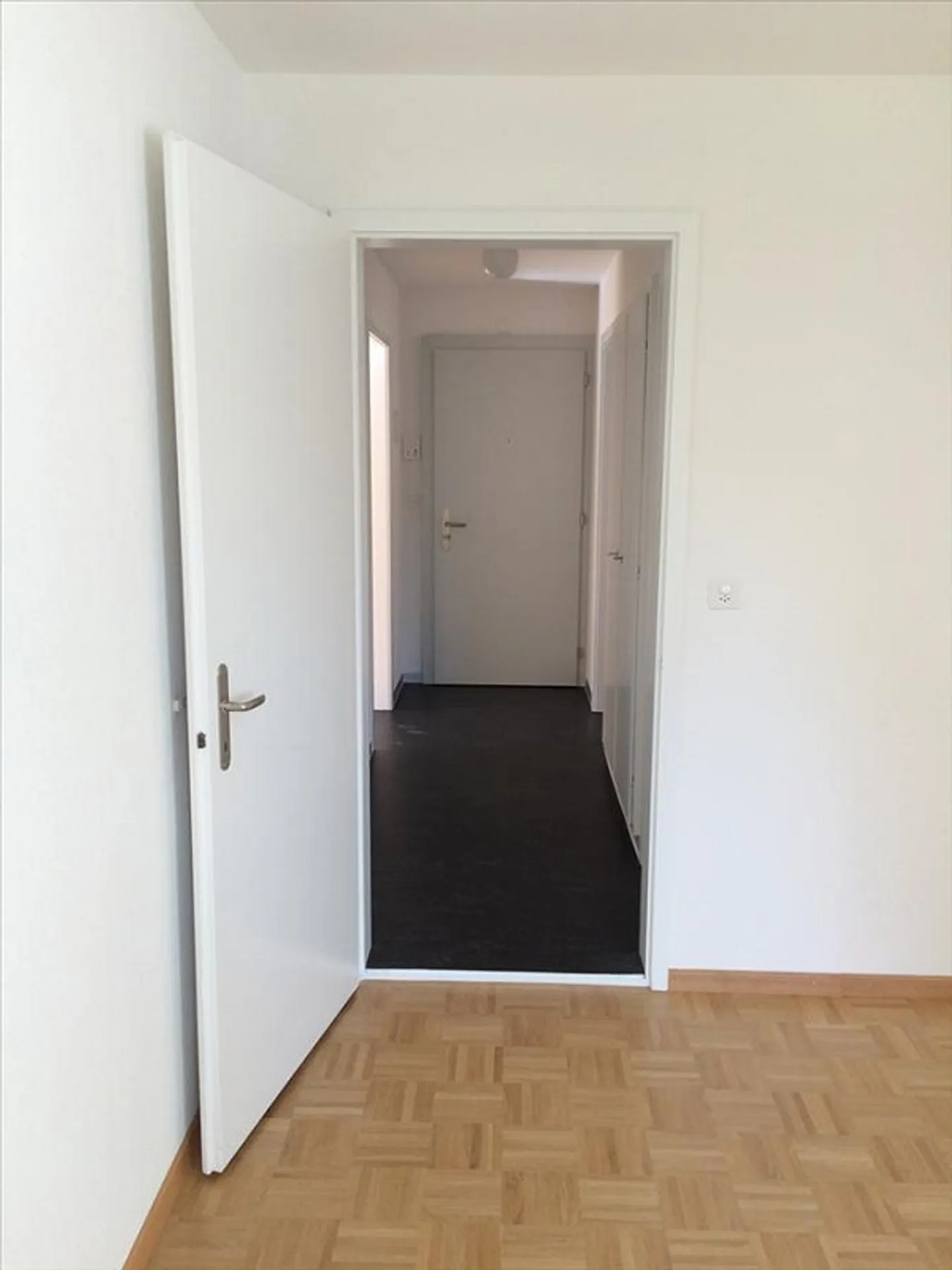 Charming 4-room apartment in a quiet environment - Photo 9 of 9