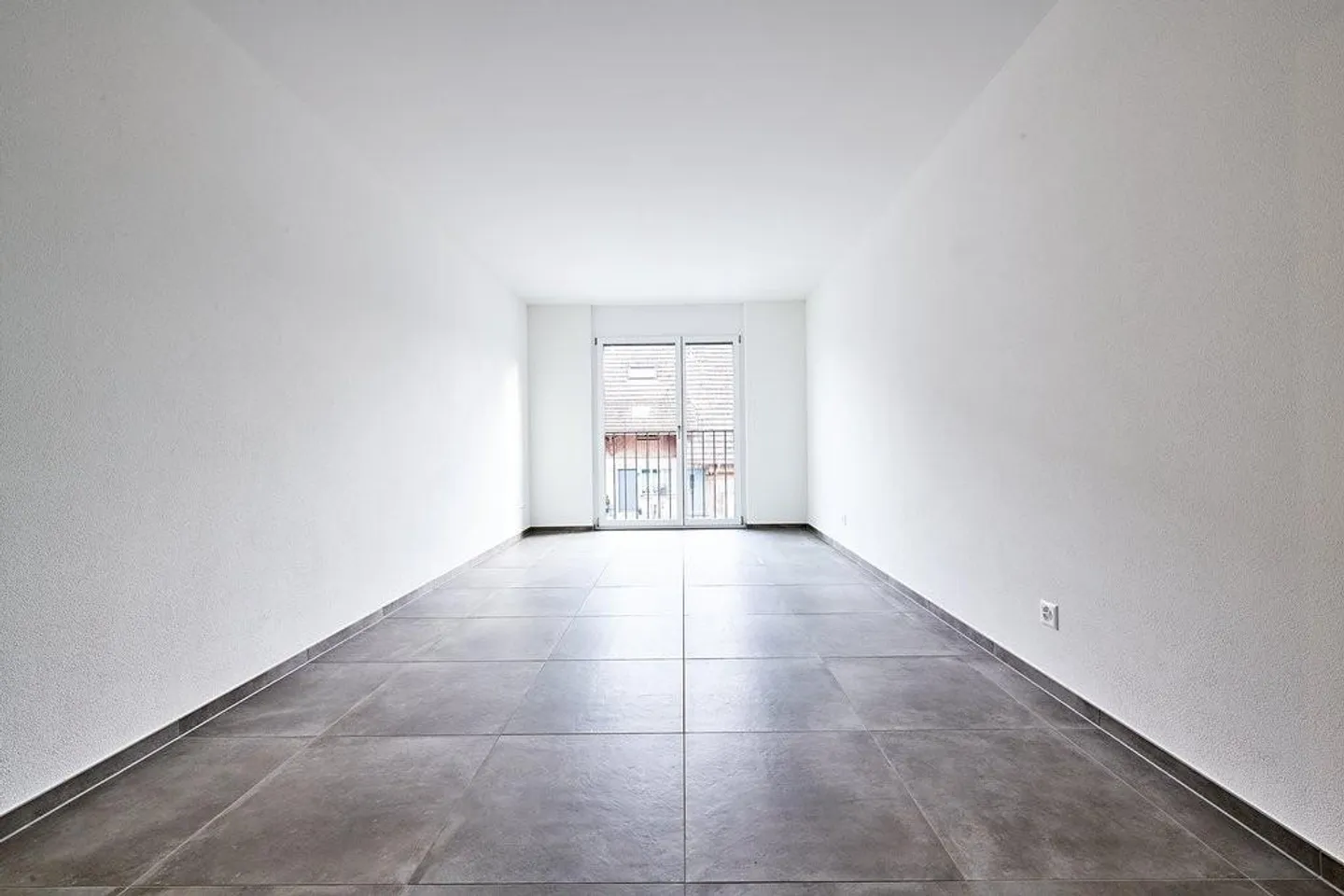 Nouveau, moderne, de haute qualité - vivez dans le centre de Wichtrach! - Photo 6 sur 11