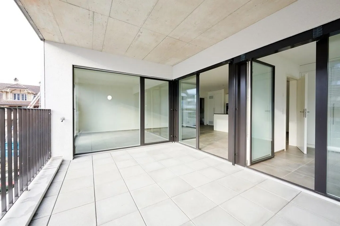 Nouveau, moderne, de haute qualité - vivez dans le centre de Wichtrach! - Photo 11 sur 11