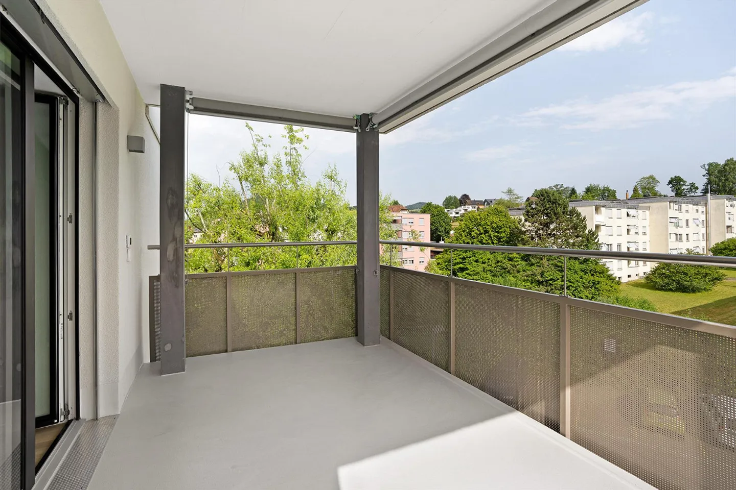 Vivere moderno in posizione privilegiata - Foto 11 di 12