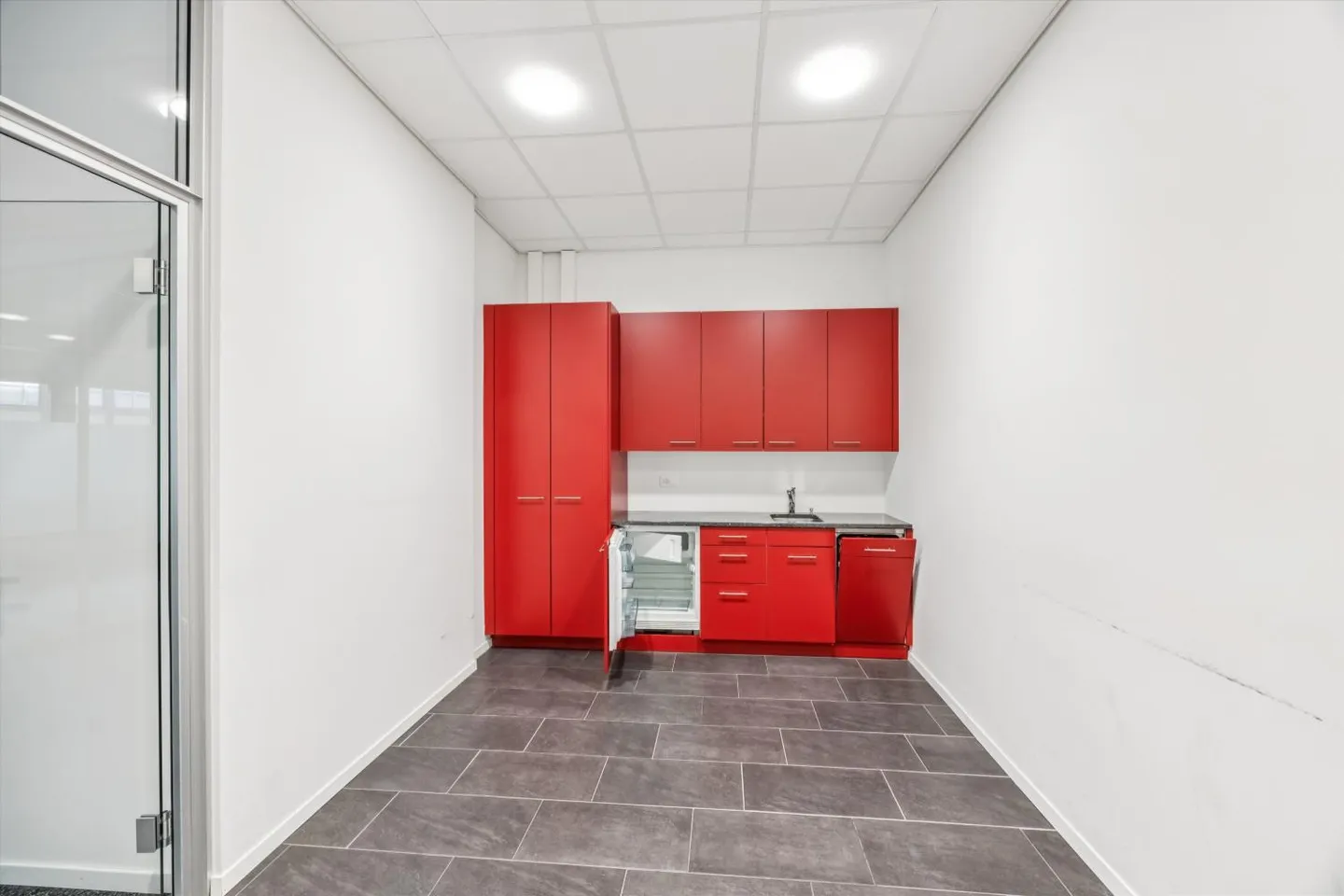 Una casa piena di opportunità - Commercio, ricerca, scienza e tecnologia - Foto 7 di 10