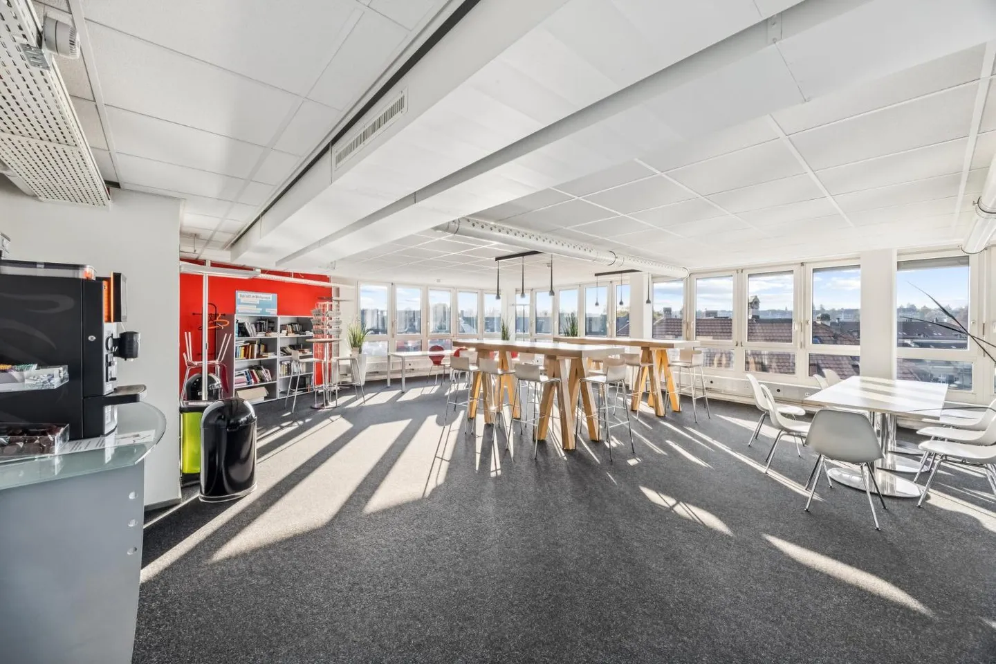 Una casa piena di opportunità - Commercio, ricerca, scienza e tecnologia - Foto 8 di 10