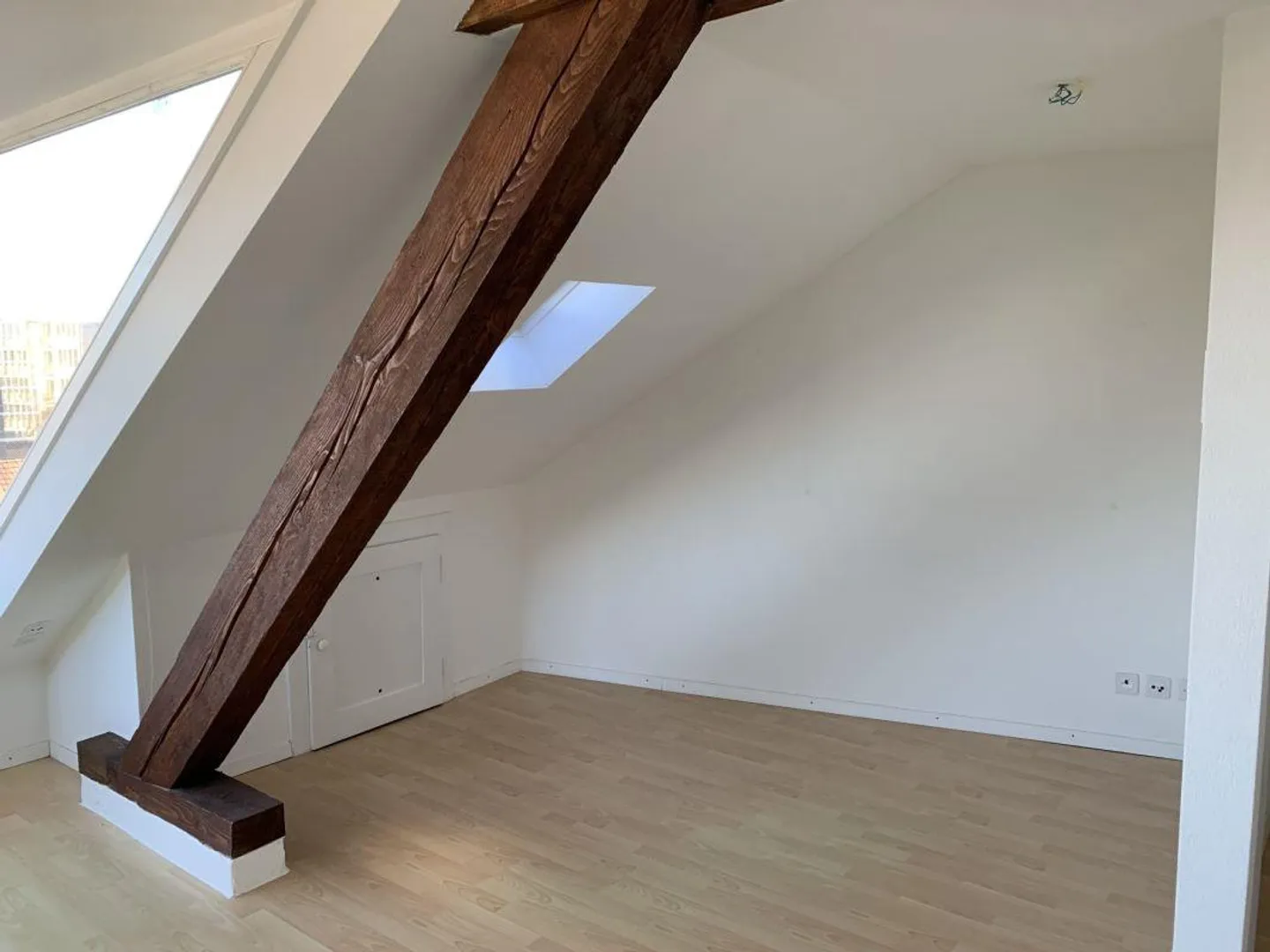 Grosszügige 3½-Zimmer-Wohnung - Foto 3 von 11