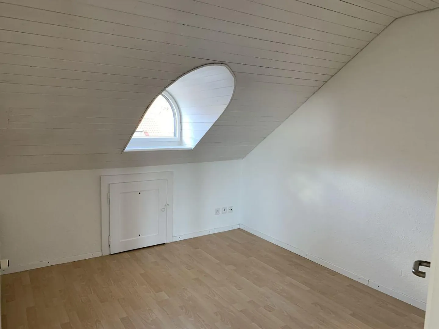 Grosszügige 3½-Zimmer-Wohnung - Foto 7 von 11