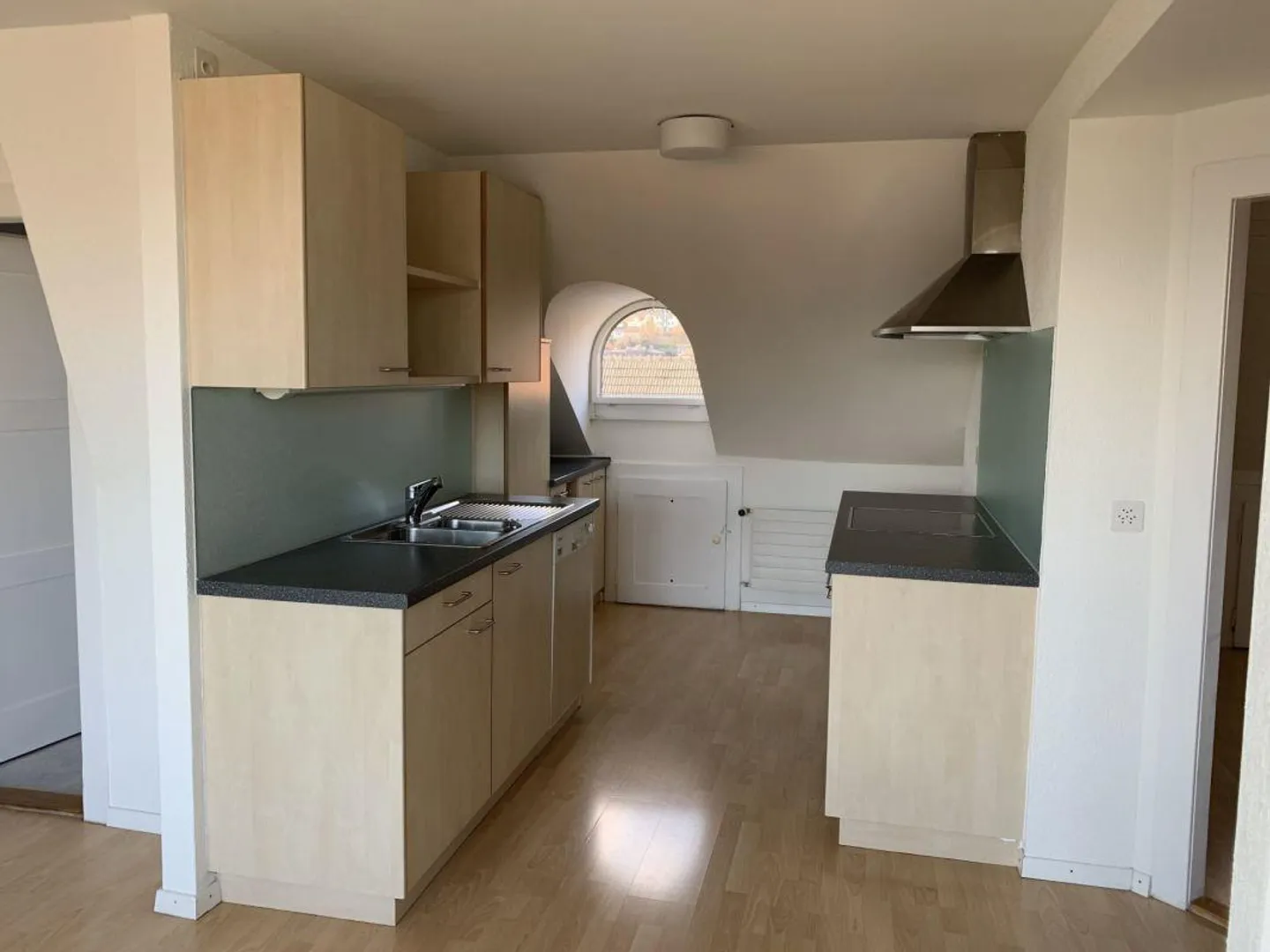 Grosszügige 3½-Zimmer-Wohnung - Foto 9 von 11