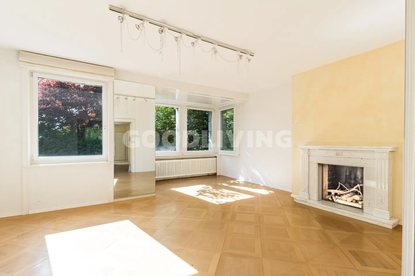 Character property on Zürichberg with development potential - Photo 5 of 7