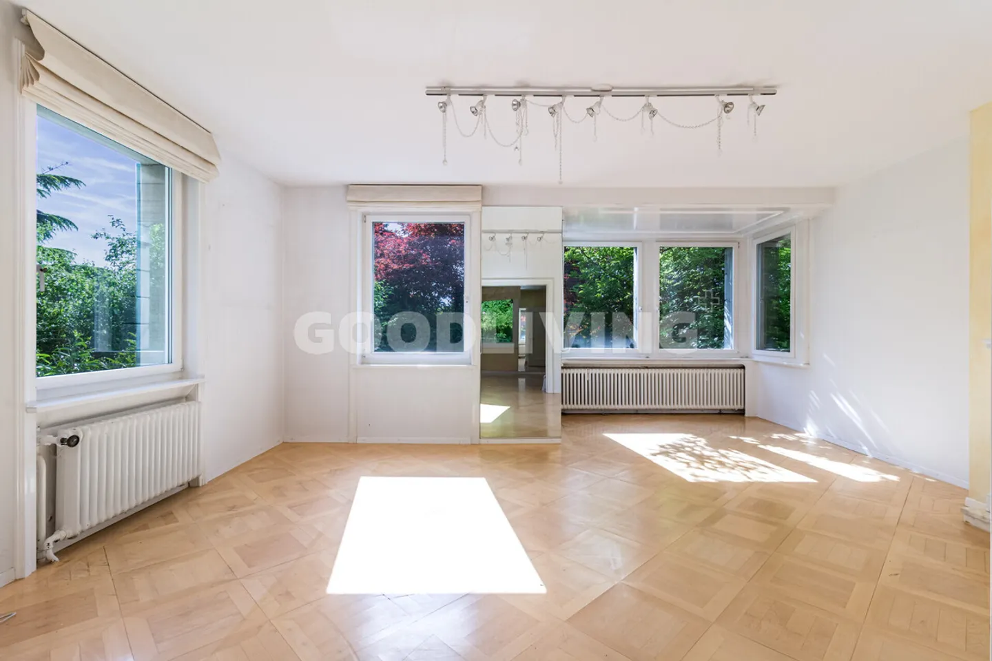 Character property on Zürichberg with development potential - Photo 7 of 7