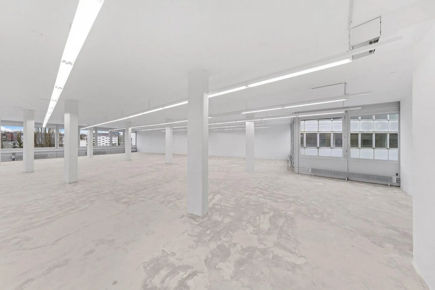 Ampio spazio commerciale con un carico di pavimento di 1'000 kg/m²! - Foto 4 di 13