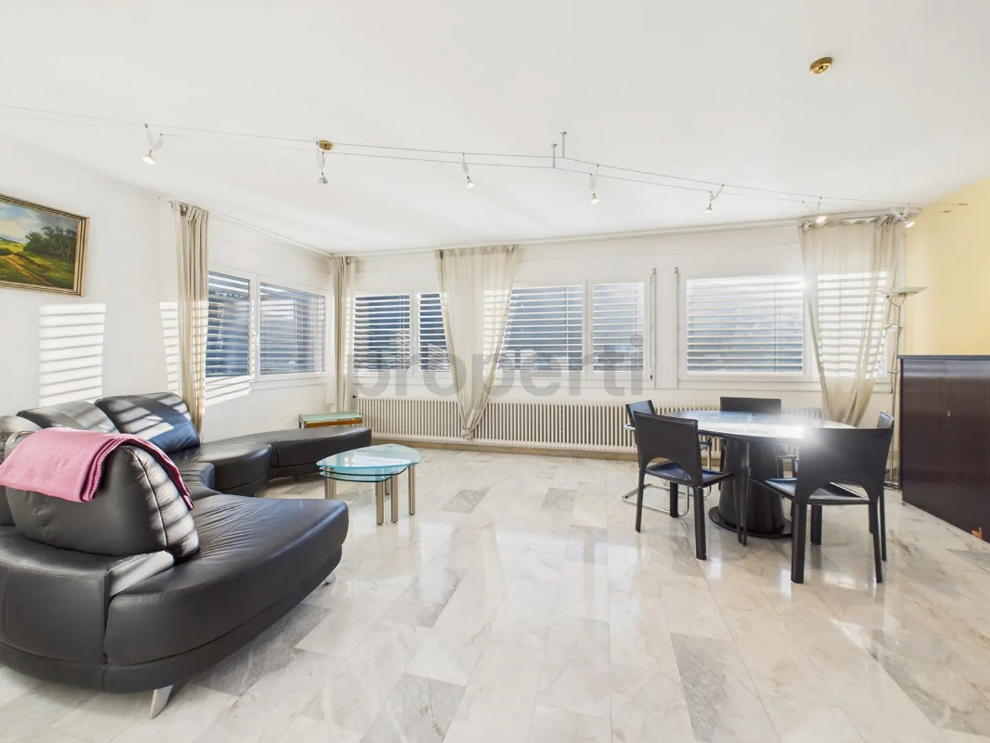Villa spacieuse de 5,5 pièces avec grand jardin et vue dégagée à Caslano - Photo 7 sur 14