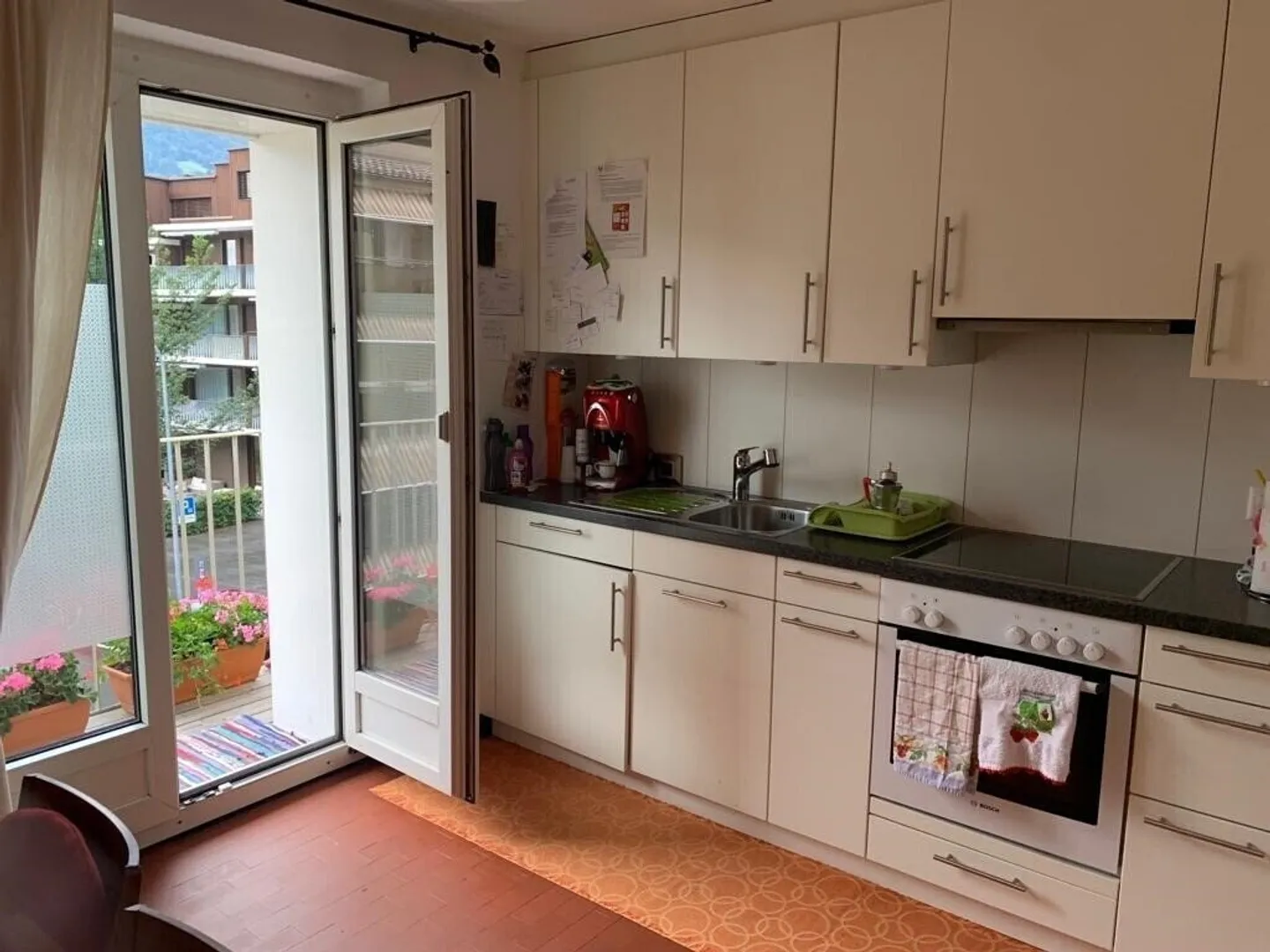 Gemütliche Wohnung im Herzen von Chur zu vermieten! - Foto 2 di 10