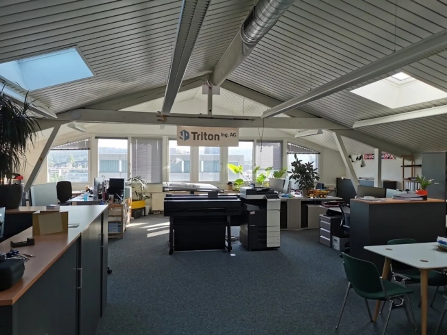Attraktive Bürofläche an zentraler Lage in Uster - Foto 2 von 6