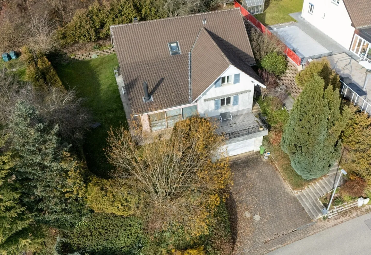 Maison individuelle de 8.5 pièces - Photo 2 sur 13