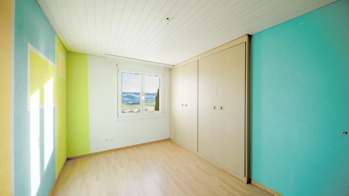 Casa angolare a schiera di 4,5 stanze in una posizione molto attraente e tranquilla - Foto 8 di 12