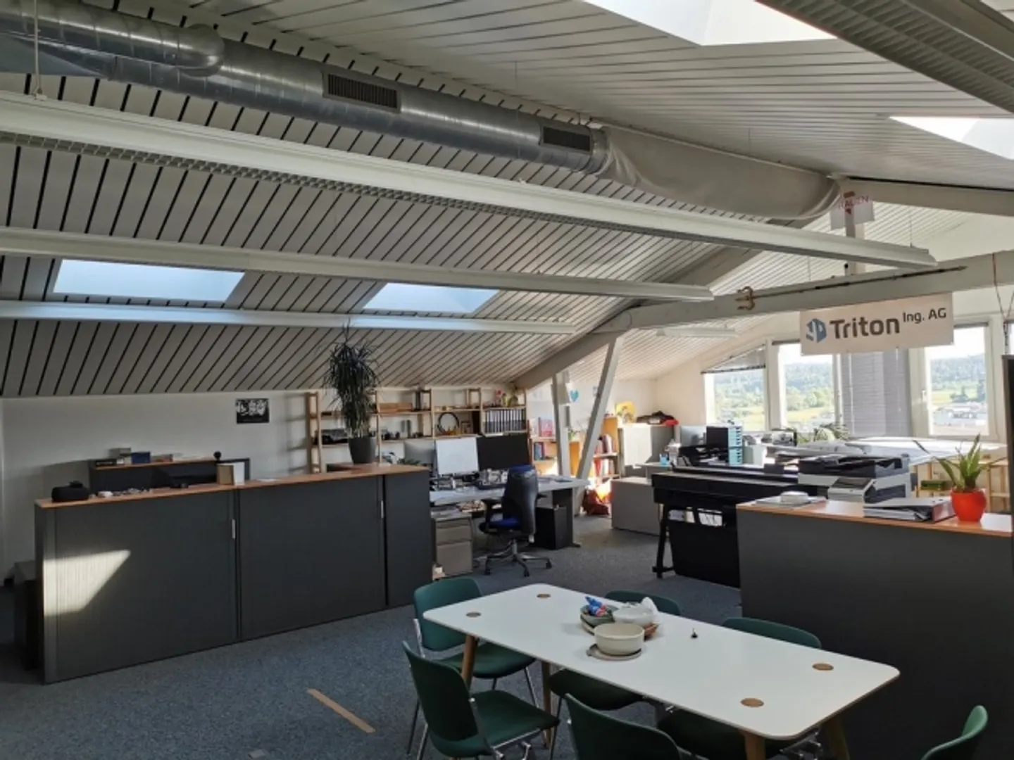 Attraktive Bürofläche an zentraler Lage in Uster - Foto 4 von 6