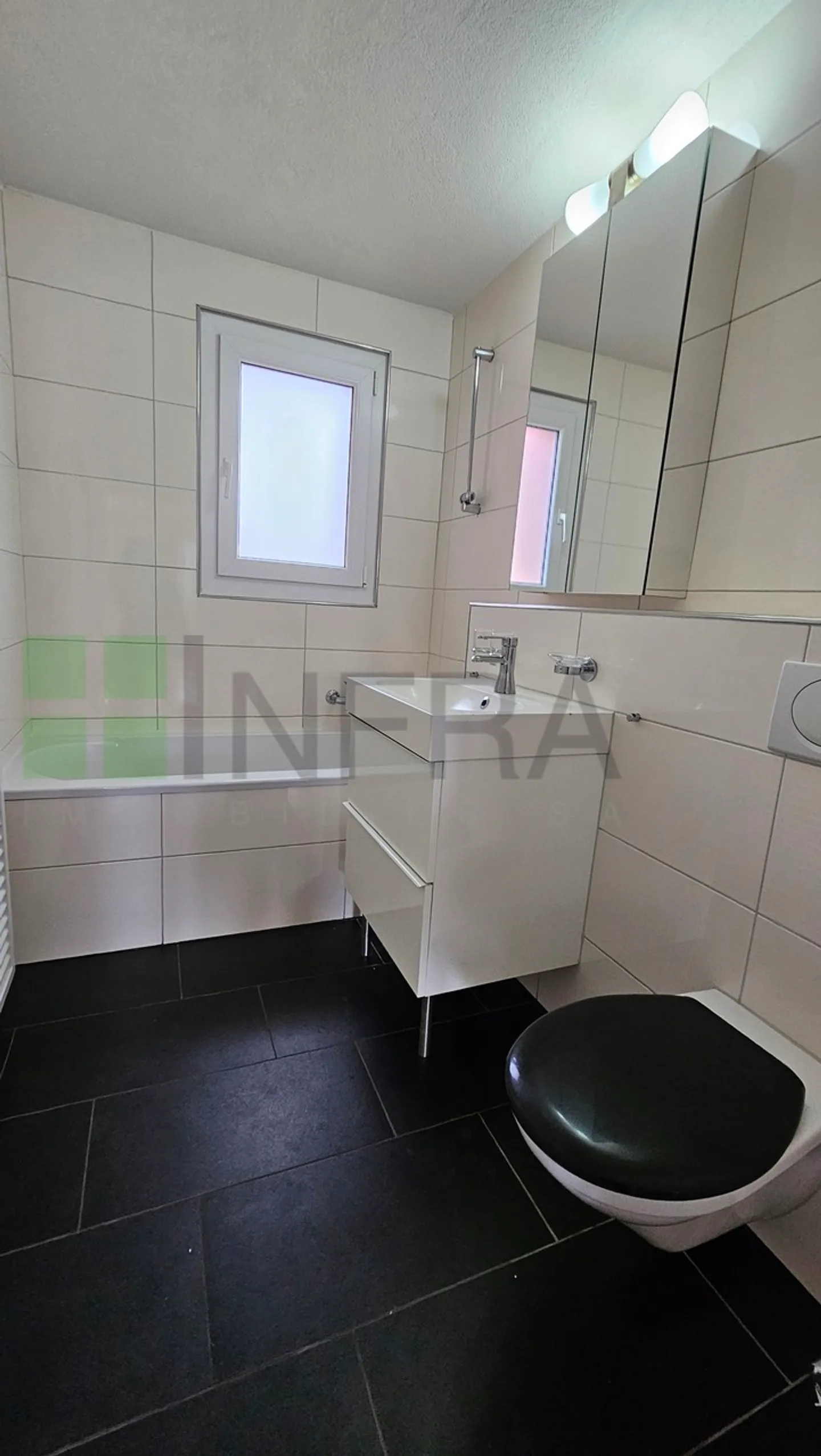 Loyer novembre offert ! Beau 4 pièces avec terrasse couverte - Photo 5 sur 9