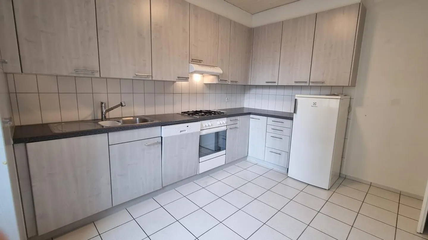 Bright 3.5-room apartment with large balcony & cozy living kitchen - Photo 5 of 10