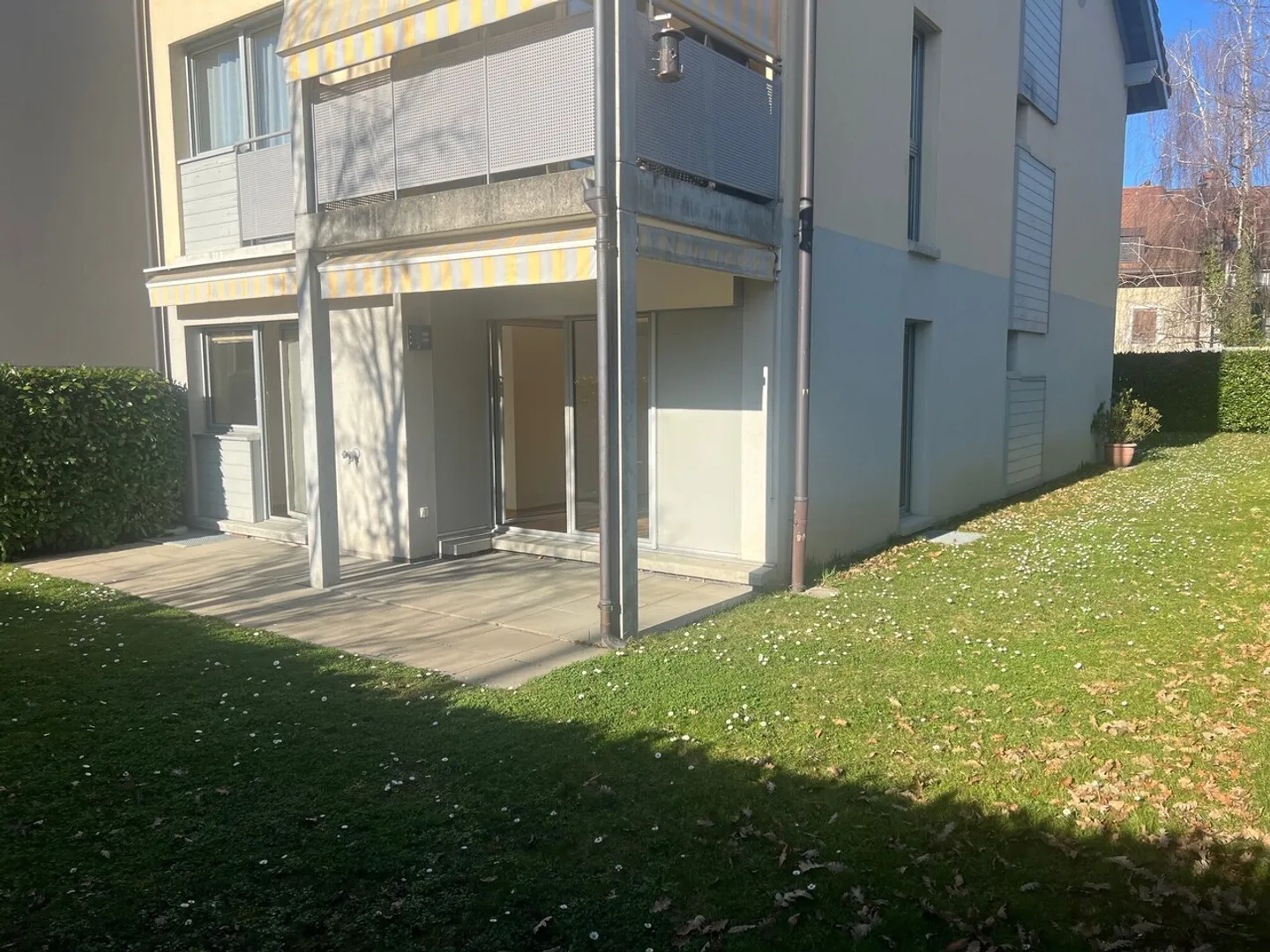 Appartamento con quattro stanze, terrazza e giardino - Foto 9 di 9