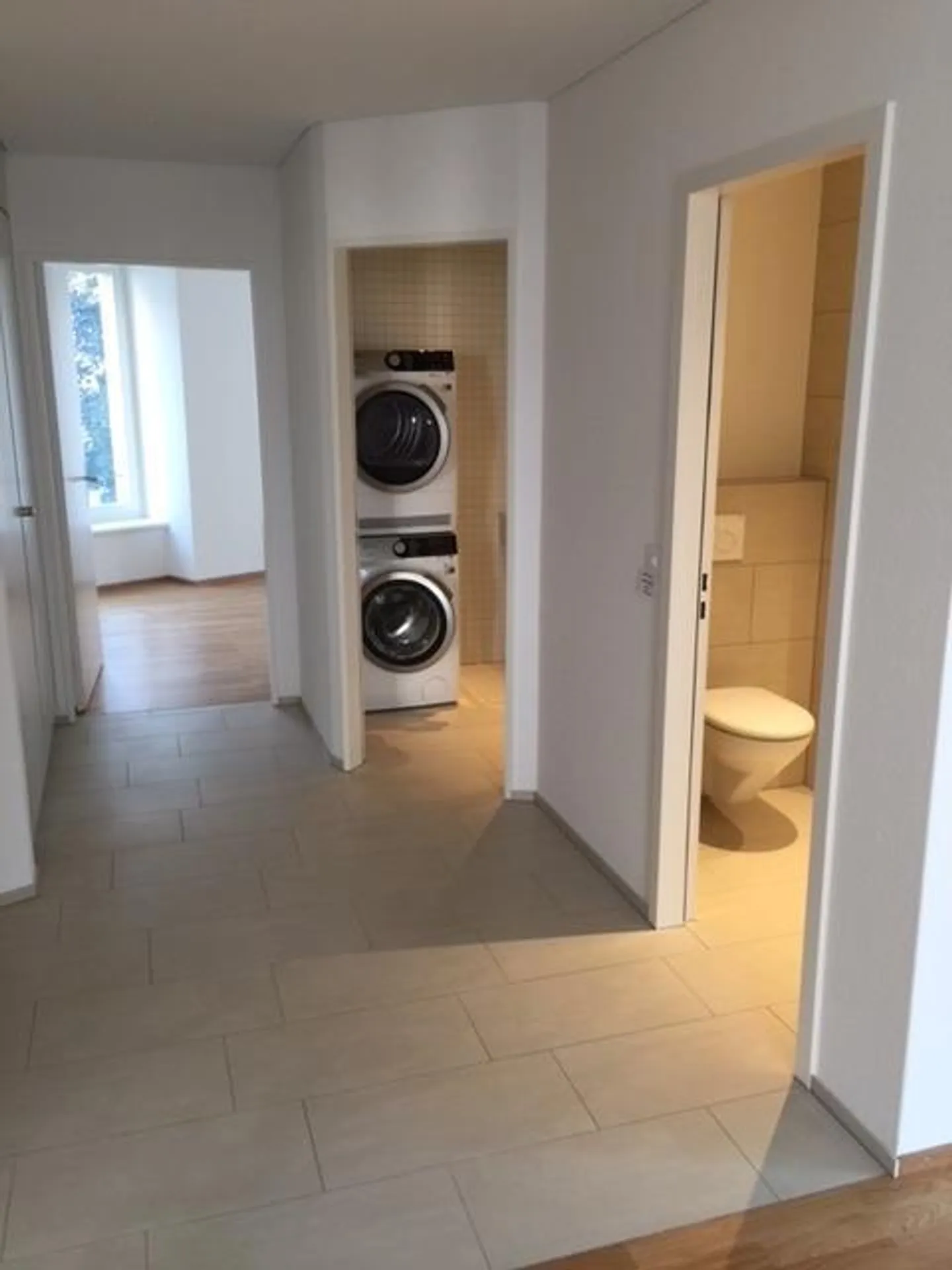 Appartamento moderno nel centro del villaggio - Foto 2 di 10