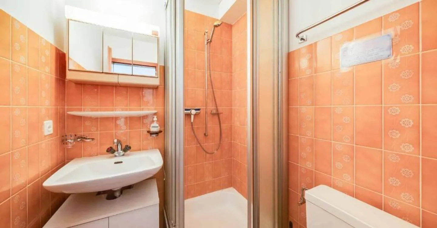 3,5-room apartment with large terrace - Photo 10 of 13