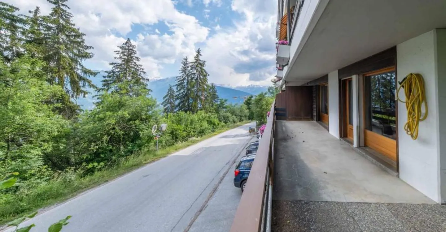 3,5-room apartment with large terrace - Photo 11 of 13
