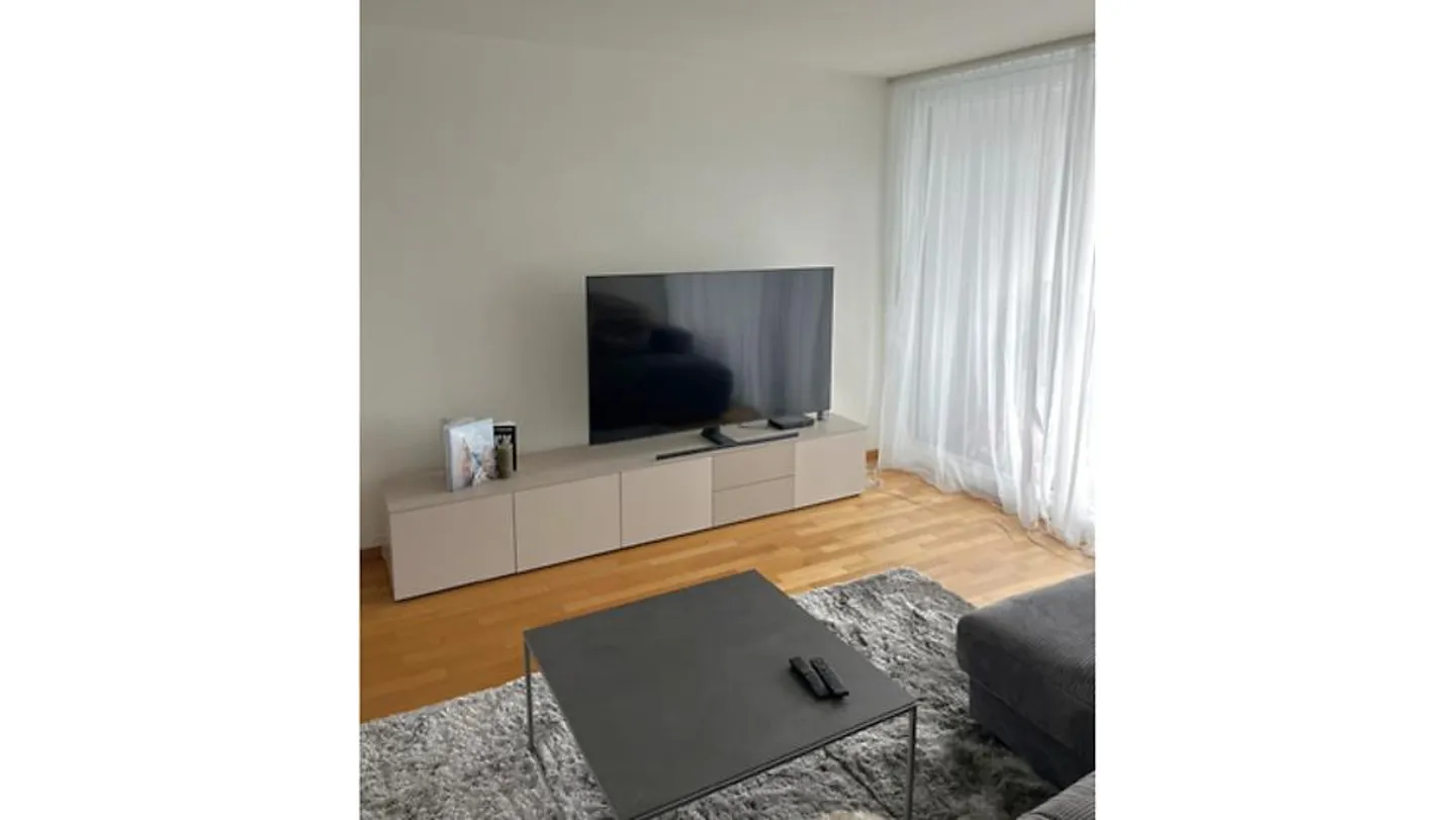 APPARTAMENTO 2½ STANZE A THUN (BE), ARREDATO, TEMPORANEO - Foto 2 di 7