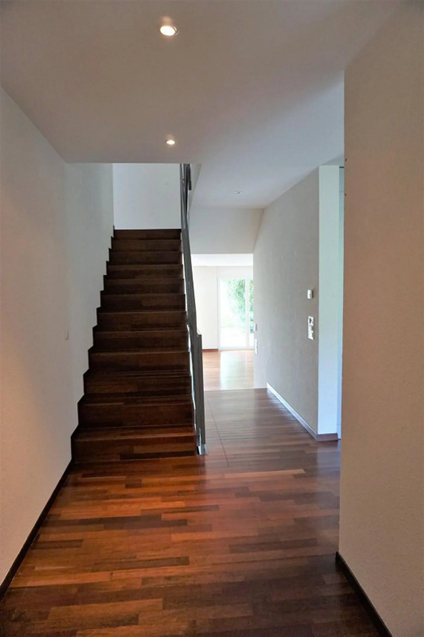 An sonniger und sehr ruhiger Lage gepflegtes Doppel-Einfamilienhaus - Foto 7 von 13