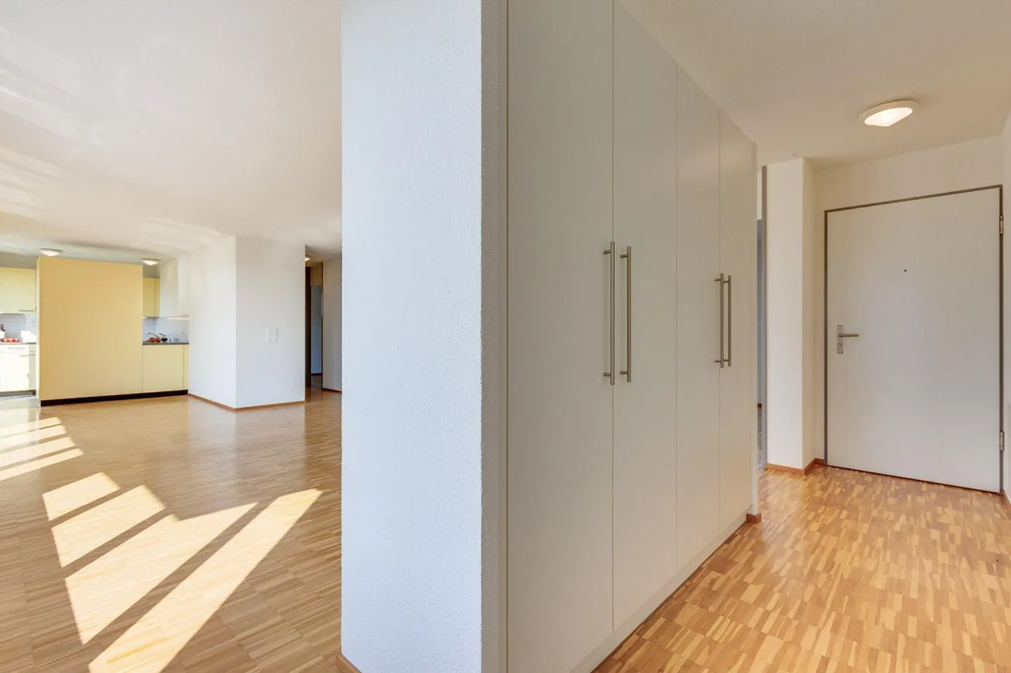 Goditi la vista panoramica - nel cuore di Oensingen - Foto 4 di 12