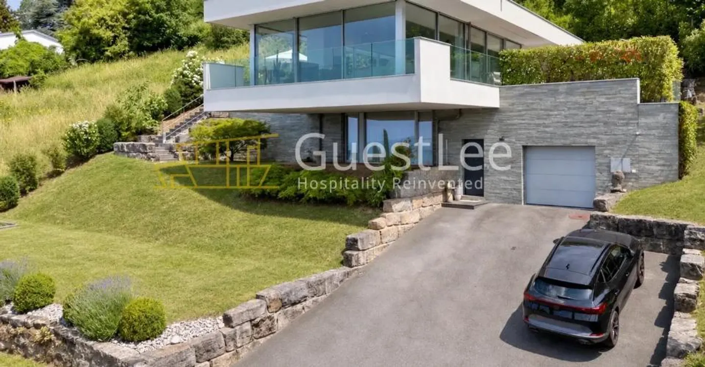 Contemporary architect-designed villa in the heart of Blonay - Photo 1 of 13