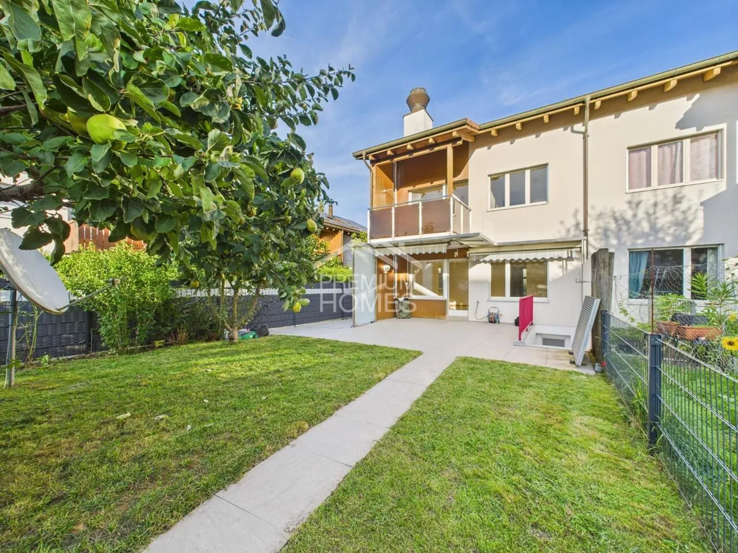 Maison en terrasse à vendre - Photo 2 sur 11