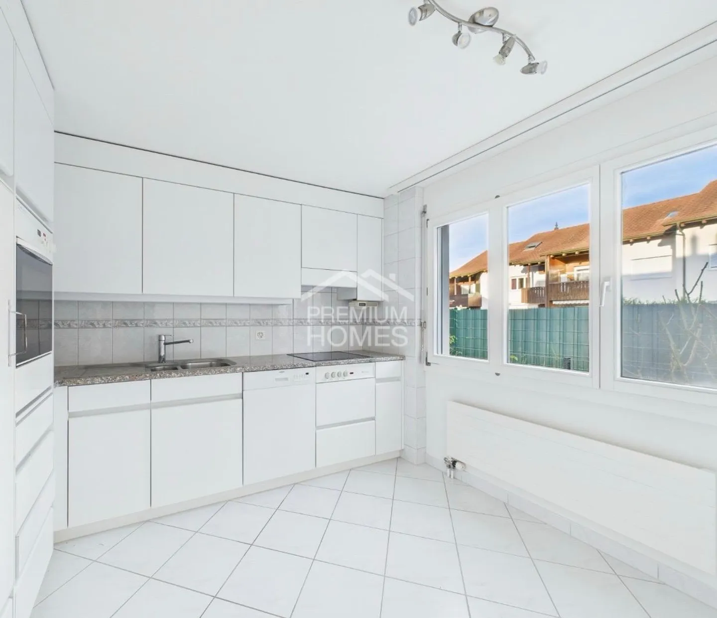 Maison en terrasse à vendre - Photo 6 sur 11