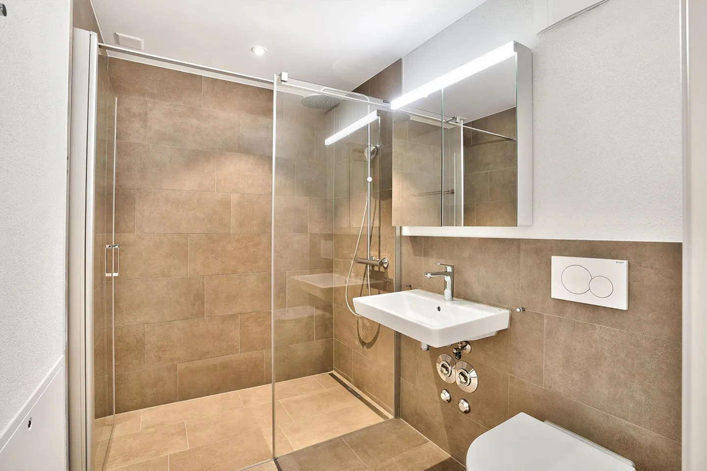 Appartement attrayant à l'ouest de la ville - Photo 6 sur 12