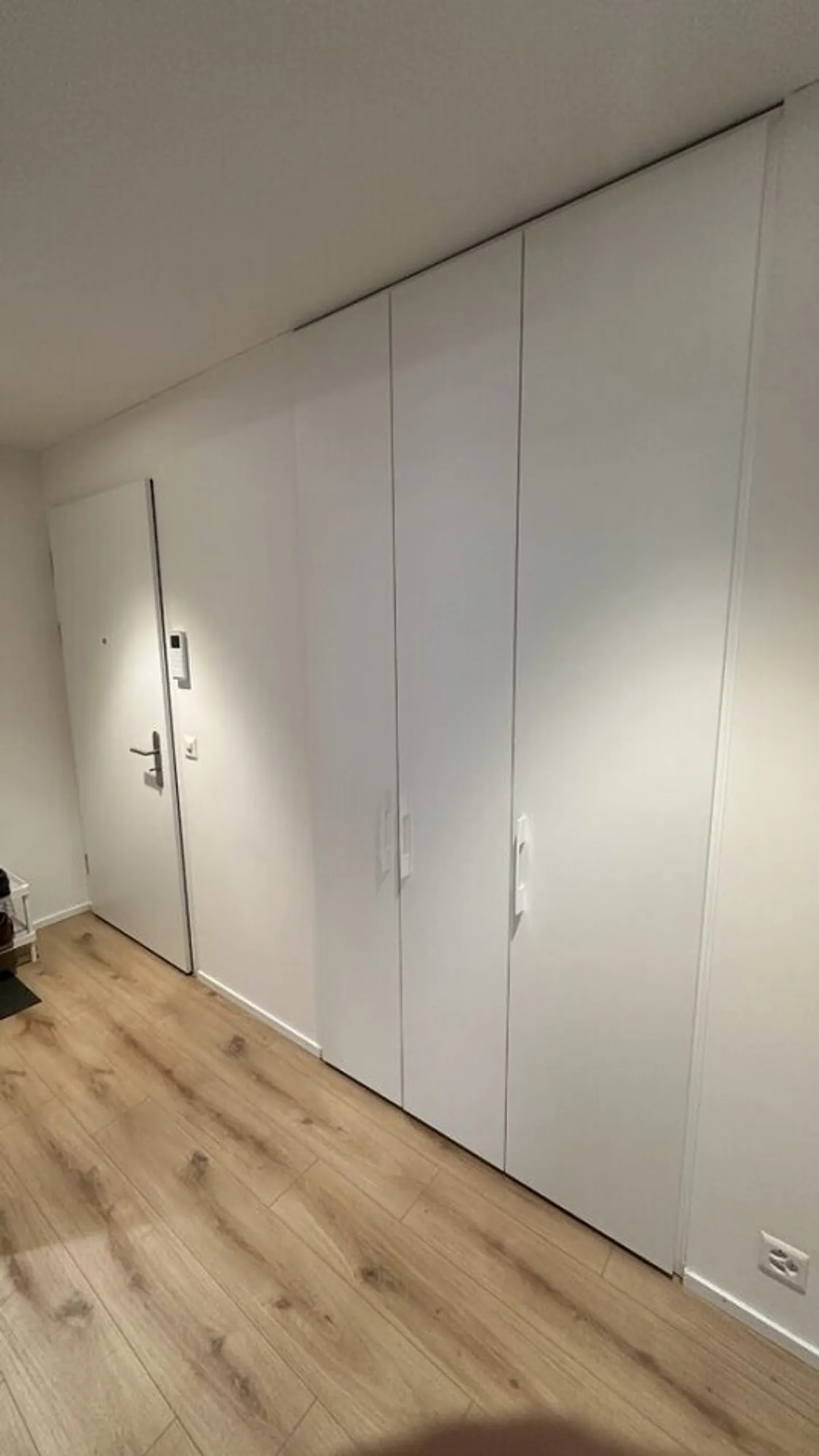 Appartamento ammobiliato in affitto - Foto 5 di 9