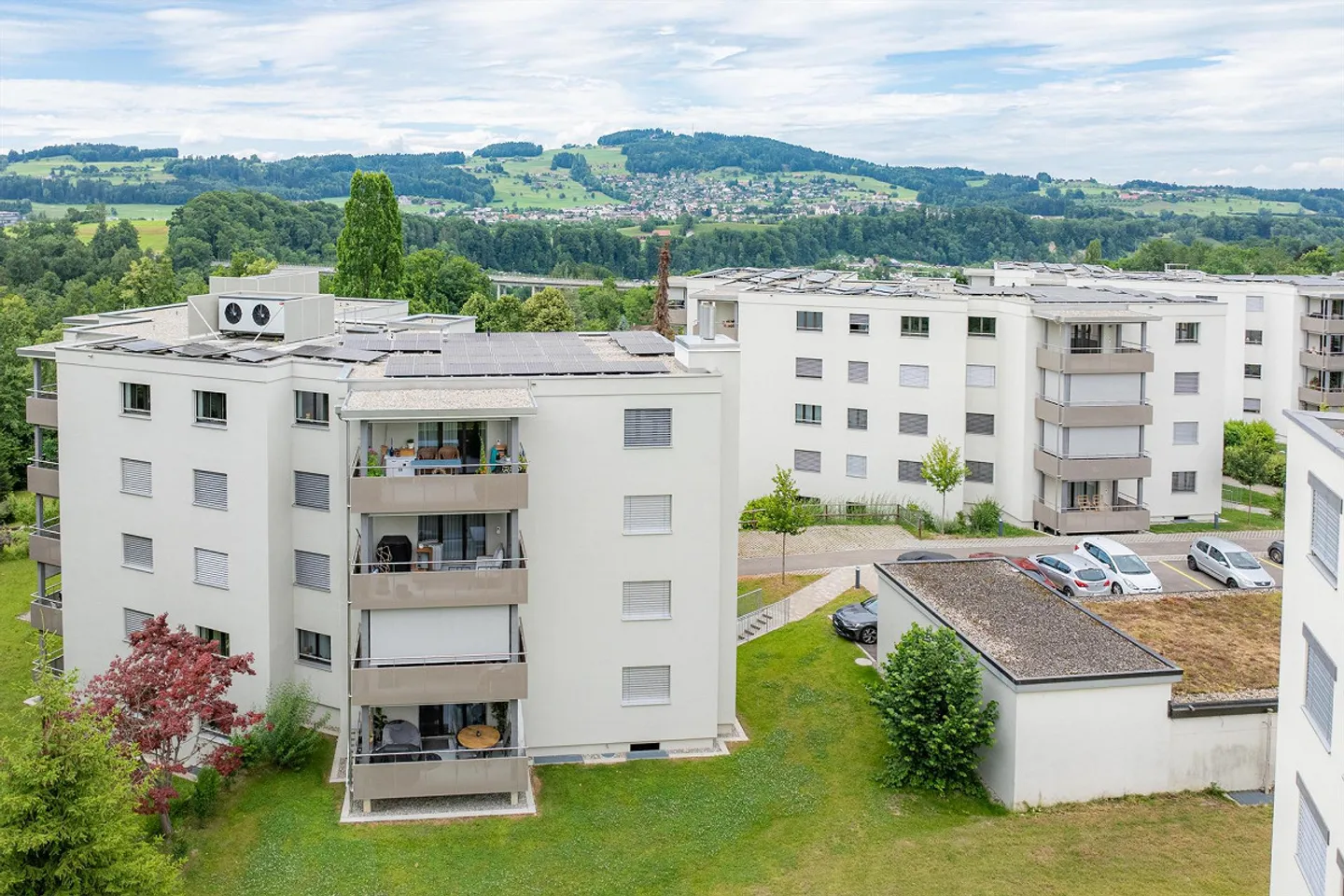 Appartement attrayant à l'ouest de la ville - Photo 2 sur 12