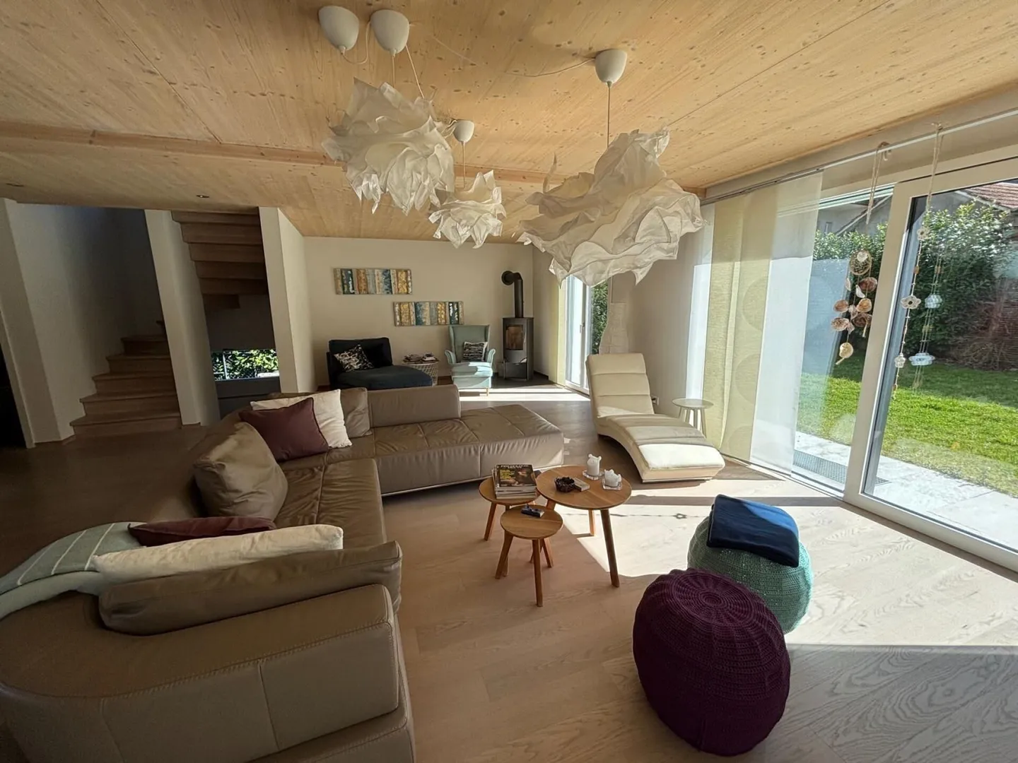 7.5-Room Single-Family House (HESS Wooden House) with Large Garden, Covered Patio, and Garage - Photo 6 of 14